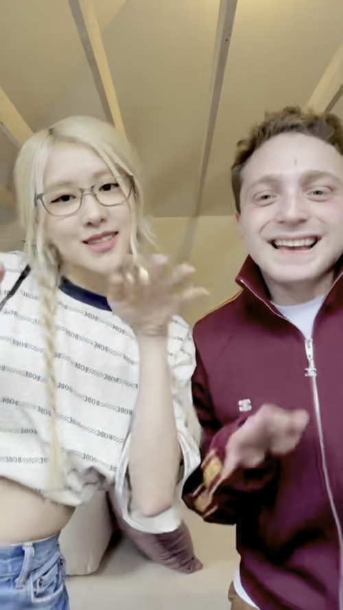 videoframe_45396be9d32fa5979271