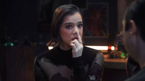 videoframe_53093df9ac66754f3b7e9