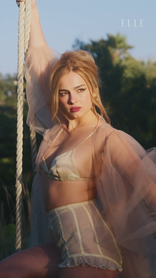 videoframe_60193290f6f230f9bee3