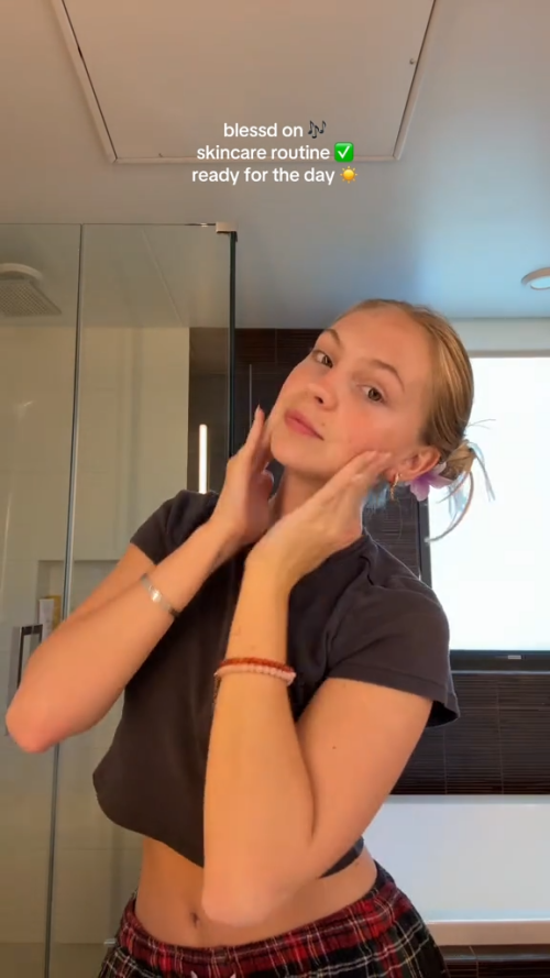 videoframe_71645a50928294680cb6