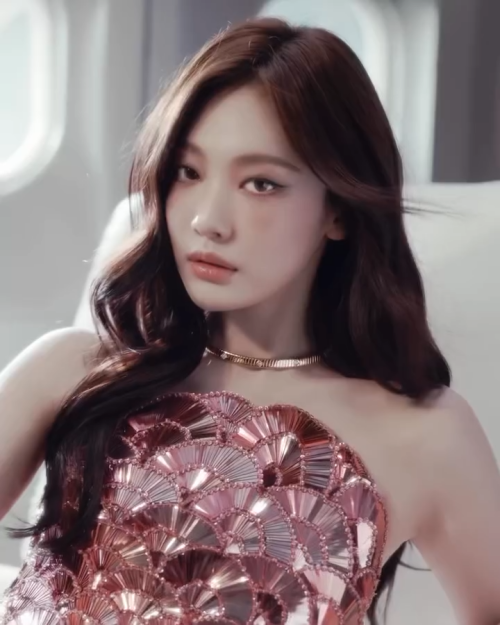 videoframe_93956c1ce1d6e48db07d