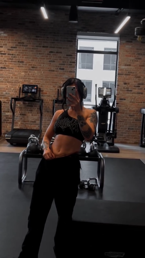 videoframe_9940f91158da415723eb