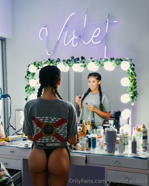 violetbrandani 6244199512679 source 28a2d62cc8b2c3f142