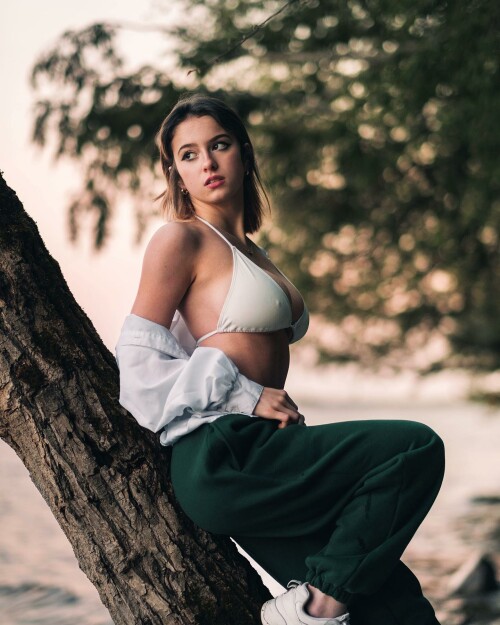 visual.ballads 30 12 2022 0002