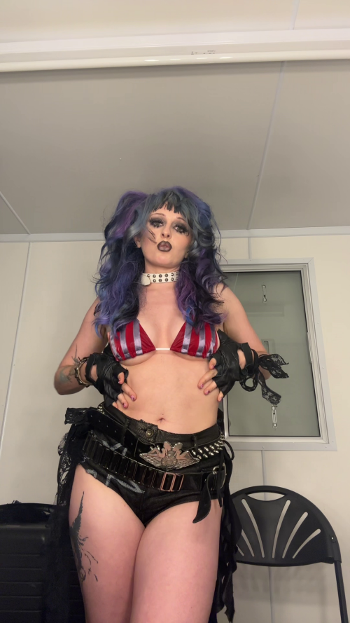 vlcsnap-0001570bab7a8bc643244