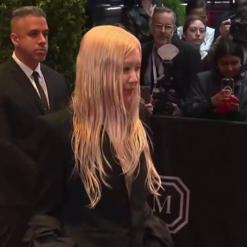 vlcsnap-2025-05-05-19h34m37s27018f2b64a102bb645839967c510109b9a