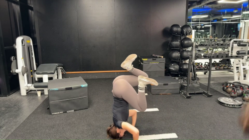 vlcsnap-2025-10-02-16h35m11s115c5254dcf00a7f7eb