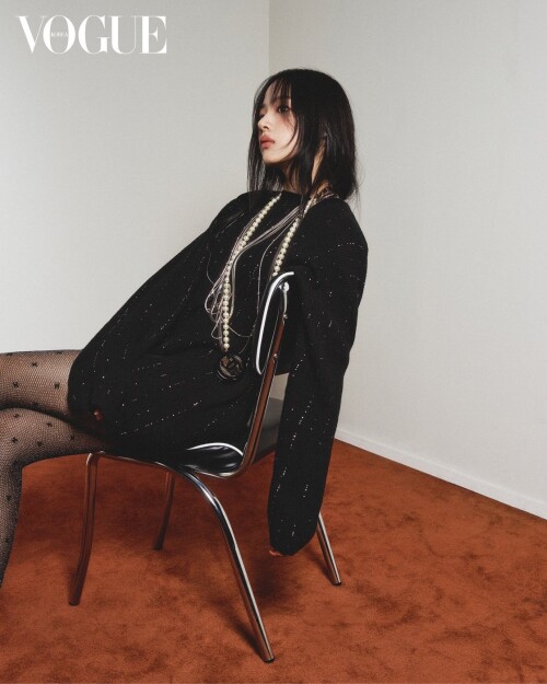 vogue 2024 GTN2w9lboAAhATA 53fb360d4adebf9b6