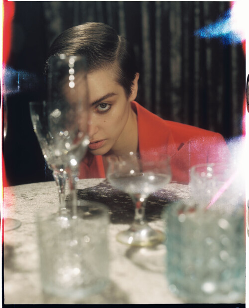 vogue red 268ffb306b32eade2