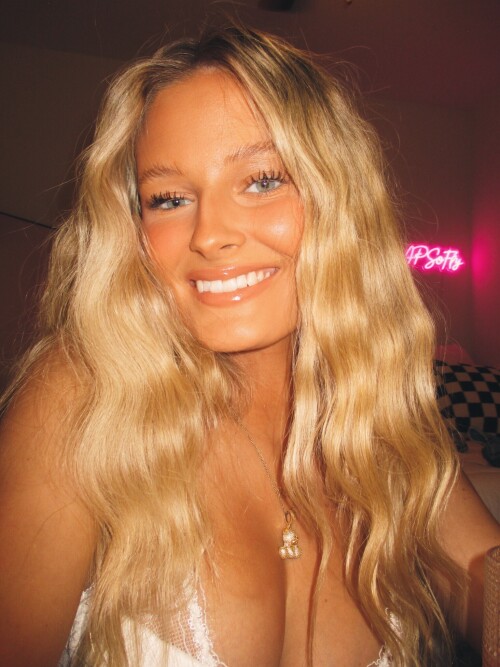 Processed with VSCO with e7 preset