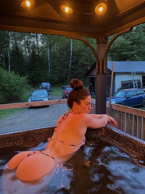 vsco 053123 128daa6e9755ac222