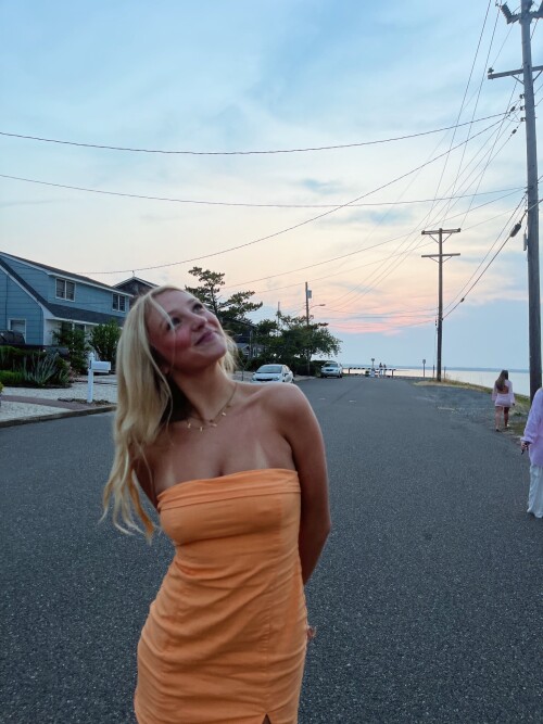 vsco 0704234cb1eb6d8f0e7a0a