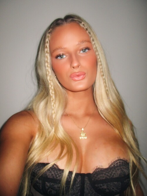 Processed with VSCO with e7 preset