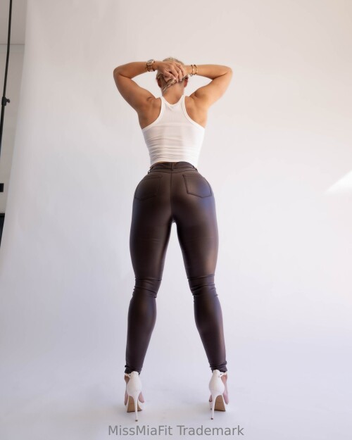 vwr9Yaycb7c9467b8e8c0e07468b5eec88a96b61