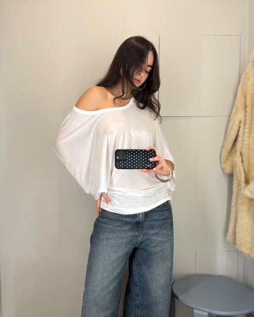 vyq4ykby 05653c64f0684f1a1d