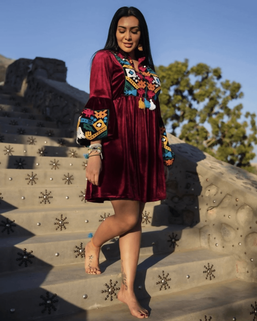 w8q3i9-02-xycs4vc29yd91