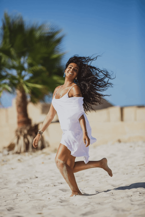 w8q3i9-03-heg3vfj39yd91