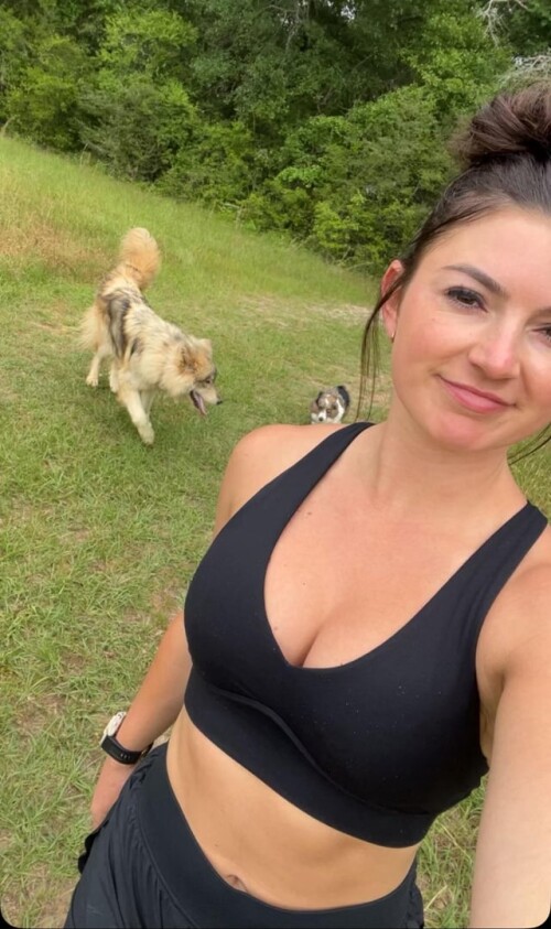 walking the dogs this morning v0 90opv0xlg6ze12f16e6470d60f74d