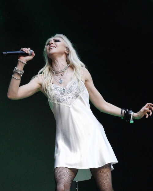 wembleystadium theartistsg 5866bea6f6a9eed1