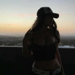 wettmelons---CUwx2DVFZN6b5f10d98aa9de876