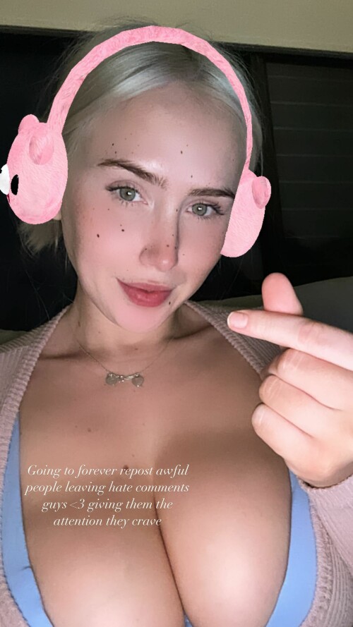 wettmelons CmJJ36Fy82b