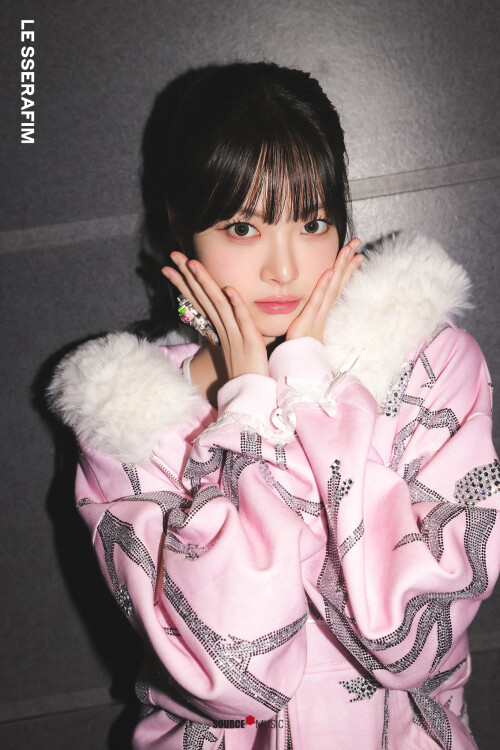 weverse 20250124014455a2c76b94e6e63e03