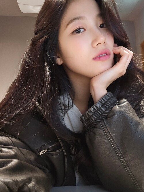 weverse 20250124194738785ba41f001280d8