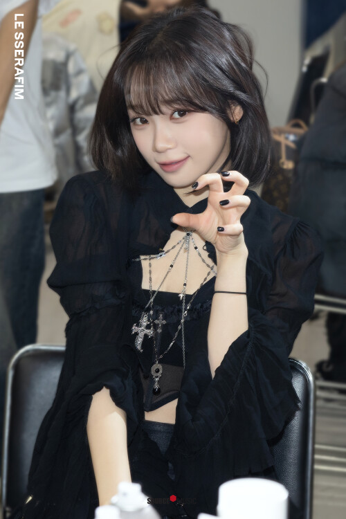 weverse 202502131126377e1b25df2a70790b