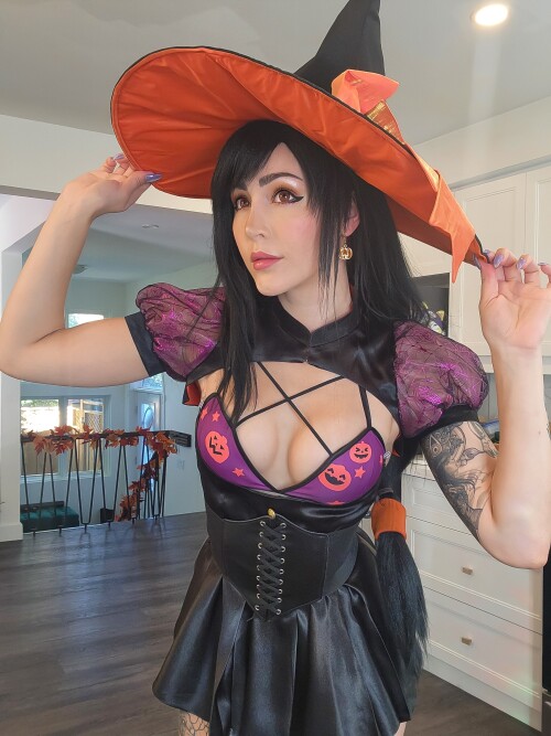witch selfie 6