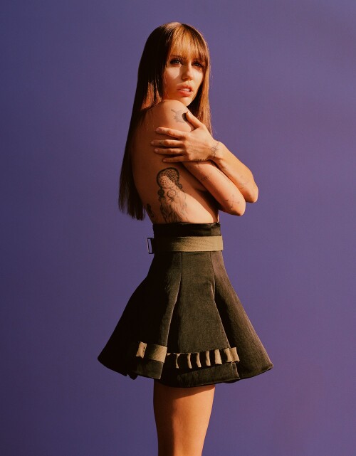 wm202403mily1635a8c8e7614d3425