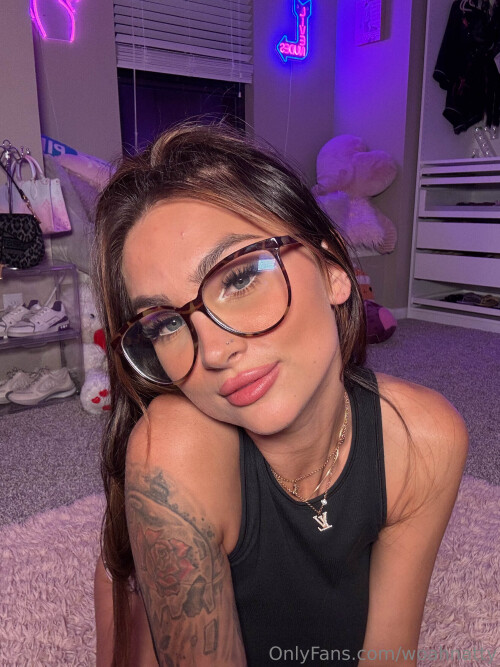 woahnatty 4683758401290 source 1bd0aa60b95446644