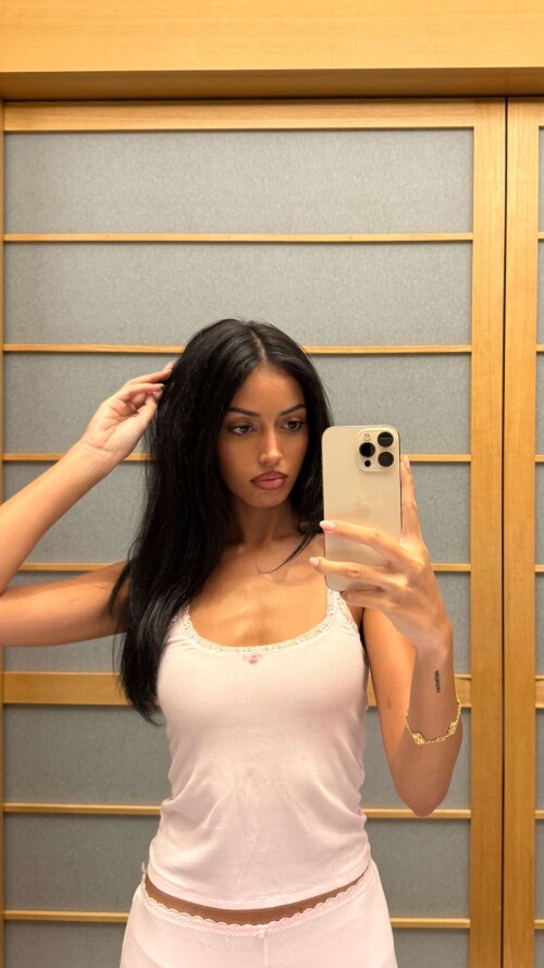 wolfiecin 2025 08 28T04 02 2711bc6454ea8f12f1