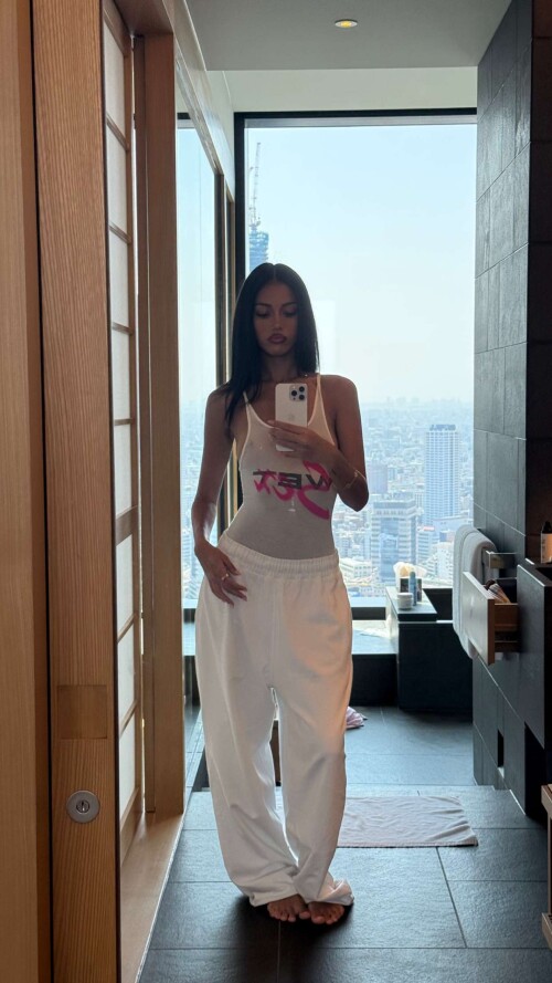 wolfiecin 2025 08 28T04 05 541c2c2330da21647c