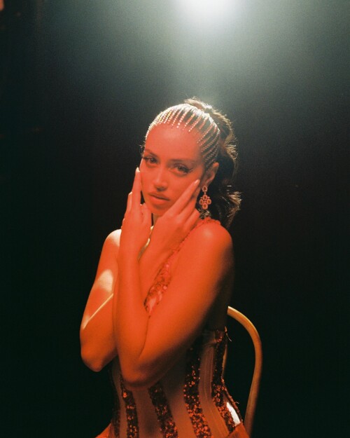 wolfiecindy 1746293700 3624212484029739414 203690457a3c091b0734ca853