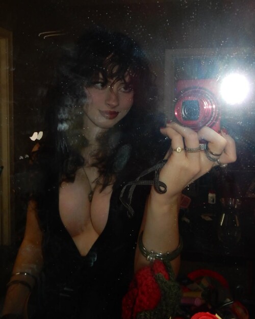 would you keep my photo in your wallet 32cabb68fa08cf991