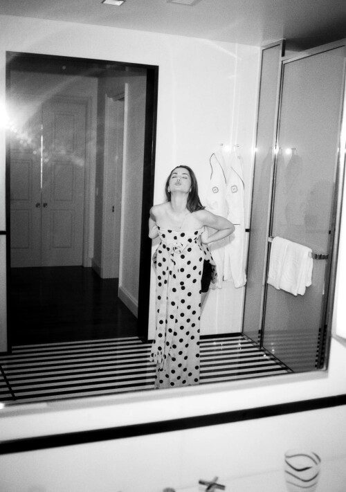 wwwdWWD Weekend 11e97341edbf9f30eb