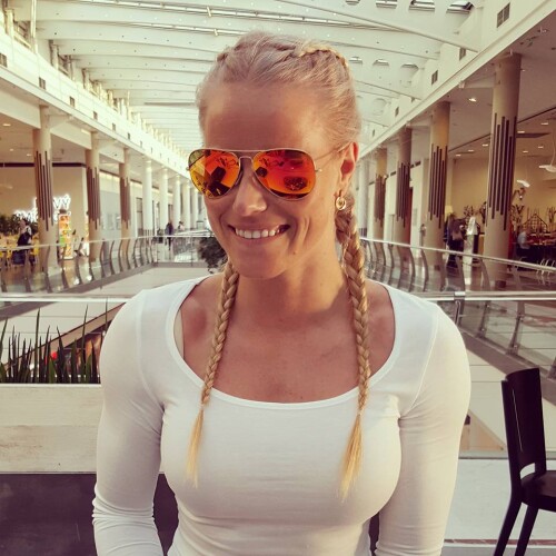 x 566dd75d0e8ce3a501