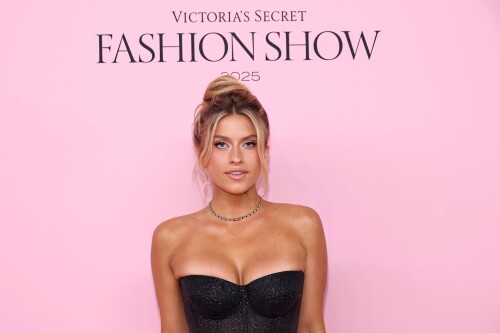 xandra 17646e84cb381b2edf