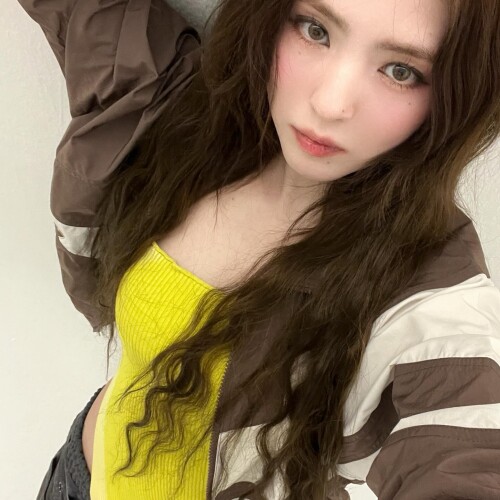 xeesoxee 20250317 200507 29316644318f0c0337a35ced7e