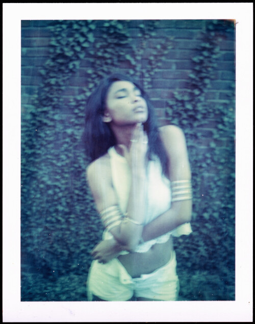 2015-05-08Polaroid 440(expired) Polaroid 669 pack film