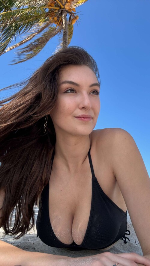 xuKZUsejgA2NNswrWwr7L.1023764508f3542a7037