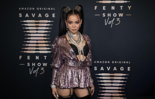 xvhLm6Di1Uc07d6032c70c0f00