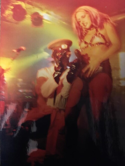 xzanthiabanda39f9084dafd6e233