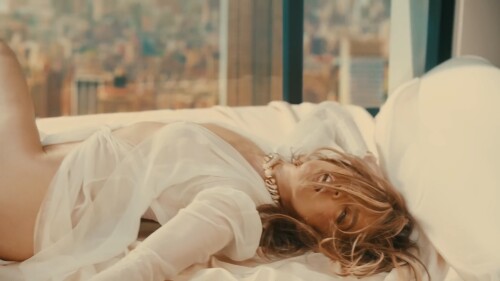 y2mate.com Jennifer Lopez Cant Get Enough feat Latto Official Music Video 1080p.mp4 snapshot 00.28 2