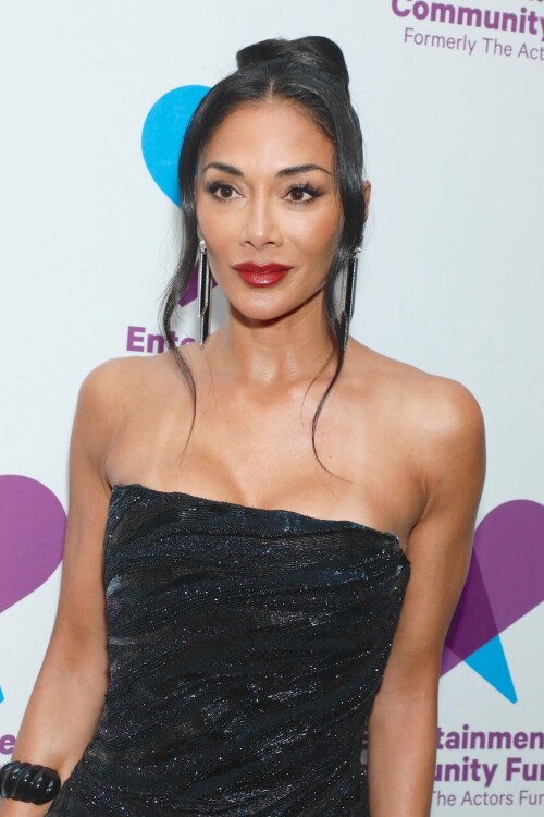 yIRmVMAmumo6bc56397046821a5