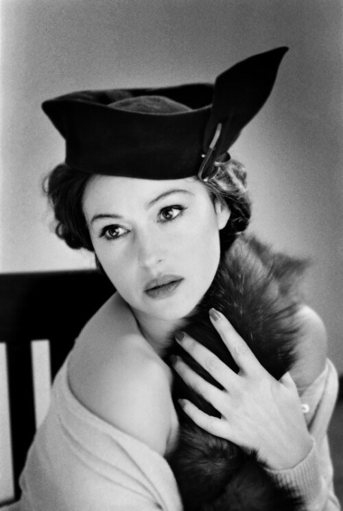 y be5c9cba3633f048aba8388b