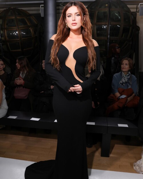 yaninacouture 20240125 00049e601cf0e829bbc0