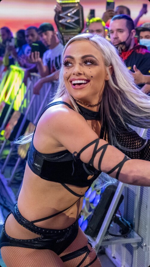 yaonlylivvonce 20221208 0001658a06efcdf6b100