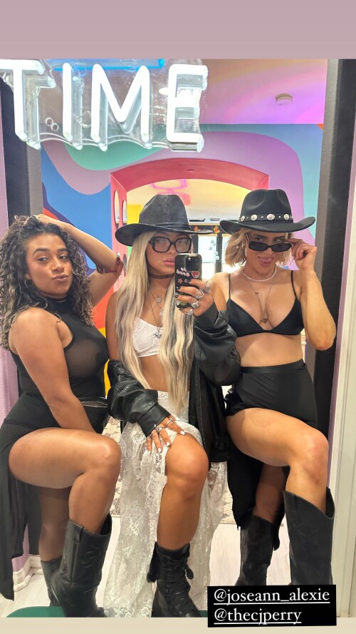 yaonlylivvonce 20240412 183133 438418026 1073197930648383 7480240698023661567 nc510b7cb203d9a87