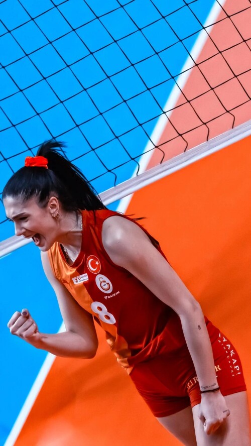 yasemin guveli v0 vsuinjep2uff1eb2612e537bcc564